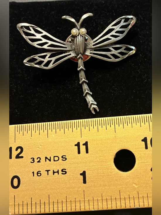 Vintage EUC  Silver Tone Dragonfly Brooch Pin-1980s - Picture 8 of 8